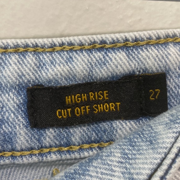 Lee Light Wash High Rise Cut Off Jean Shorts - Picture 9 of 12